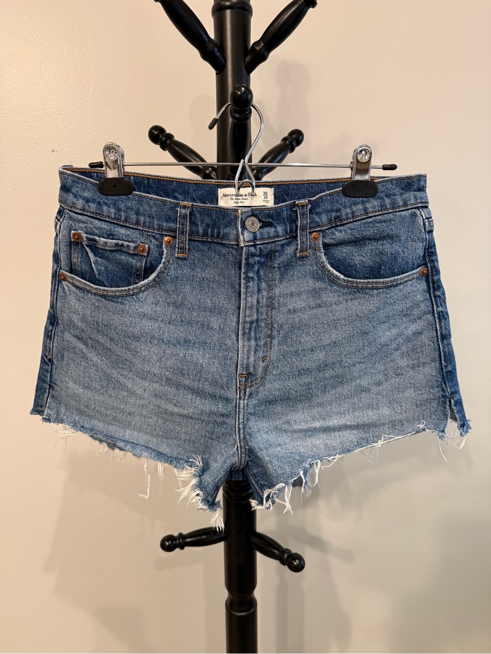 Abercrombie High Rise Mom Shorts